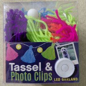 Tassel LED Garland Colorful, Photo NWT